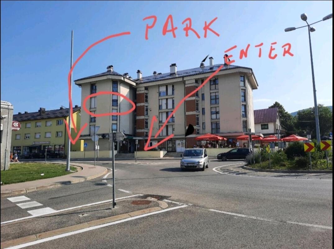Apartman Peregrinus Korenica Buitenkant foto